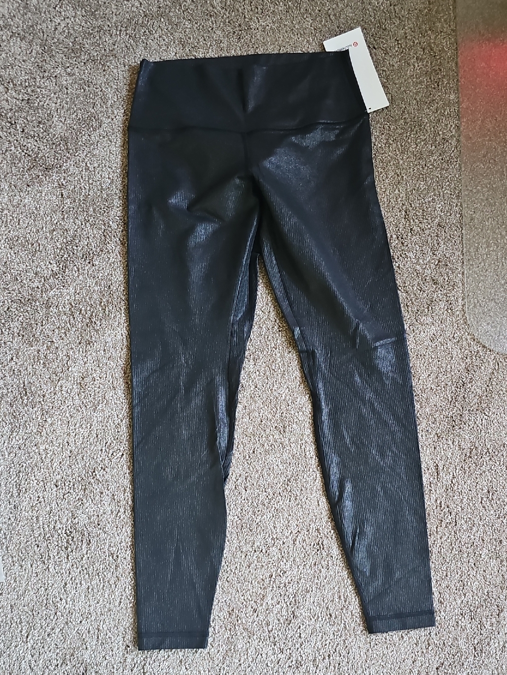 lululemon athletica Black Shimmer Align Leggings - Picture 1 of 4